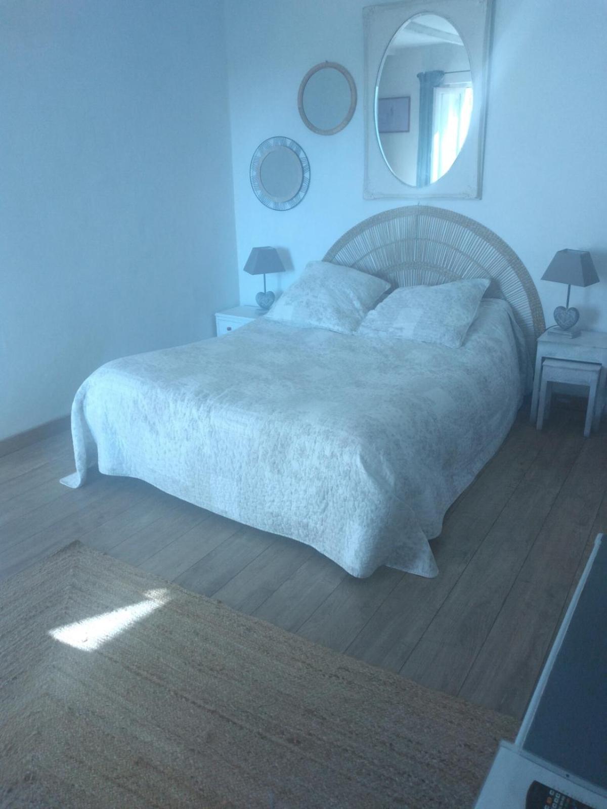 La Maison Bleue 布朗托姆 外观 照片